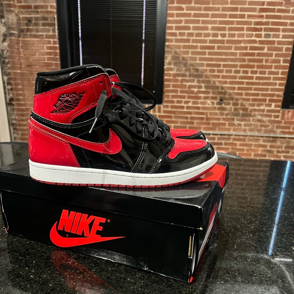Air Jordan 1 ‘Patent Bred’